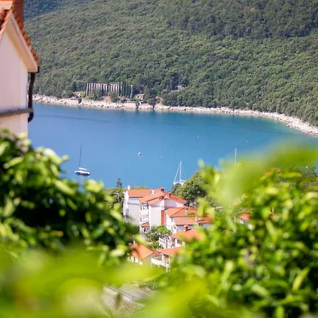 Apartman Lina